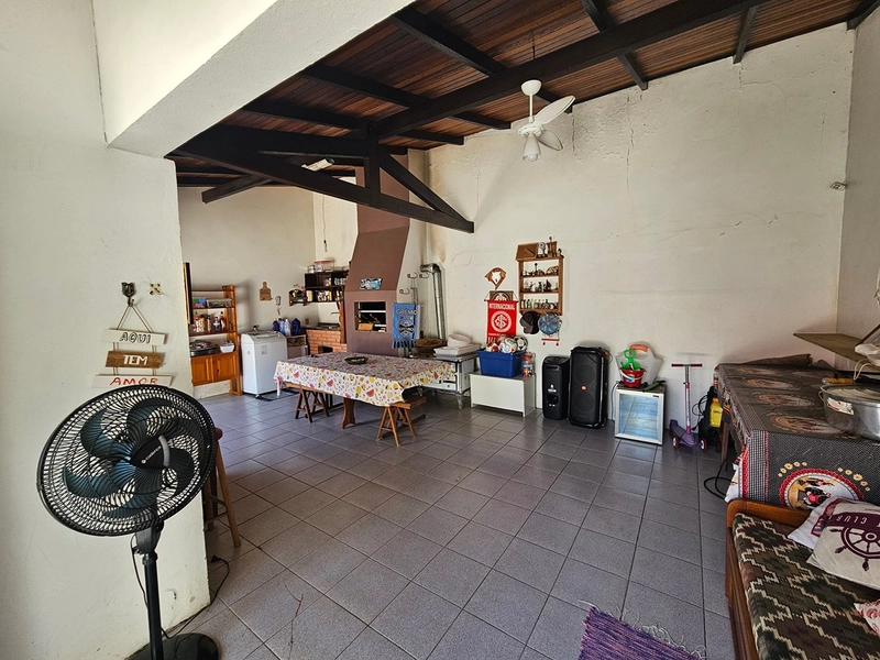 Casa bem localizada no Posto 04.: 21ª foto da galeria de imagens do imóvel