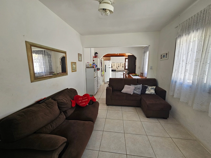 Casa bem localizada no Posto 04.: 7ª foto da galeria de imagens do imóvel