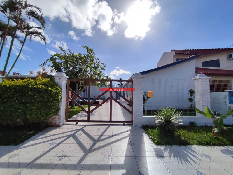 Três casas pelo preço de uma.: 20ª foto da galeria de imagens do imóvel