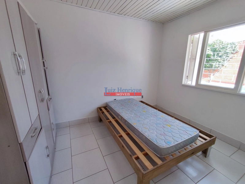 Três casas pelo preço de uma.: 13ª foto da galeria de imagens do imóvel