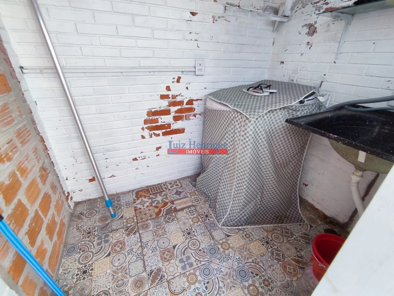 Três casas pelo preço de uma.: 19ª foto da galeria de imagens do imóvel