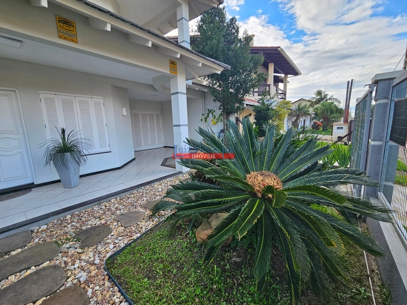 A melhor casa perto do mar.: 2ª foto da galeria de imagens do imóvel