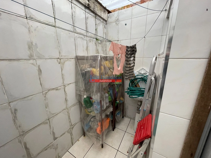 Bem localizado: 12ª foto da galeria de imagens do imóvel