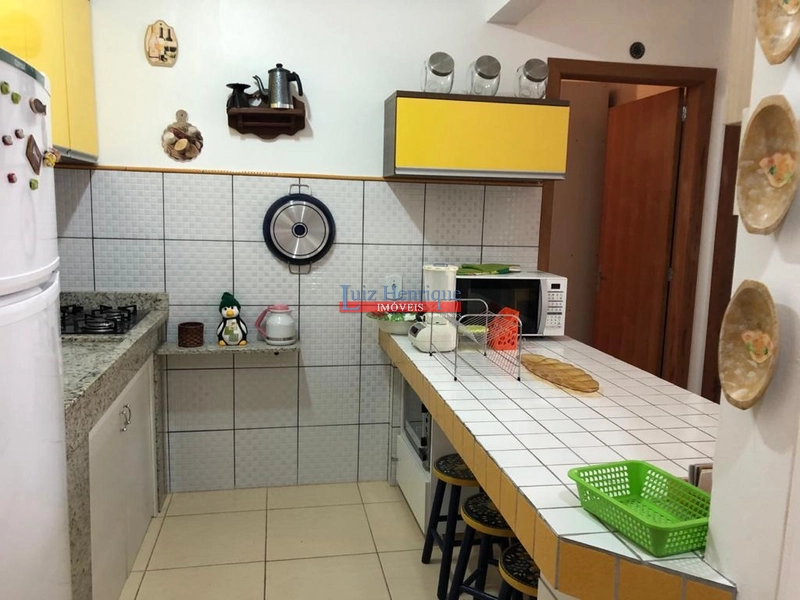 Segundo piso com box: 11ª foto da galeria de imagens do imóvel