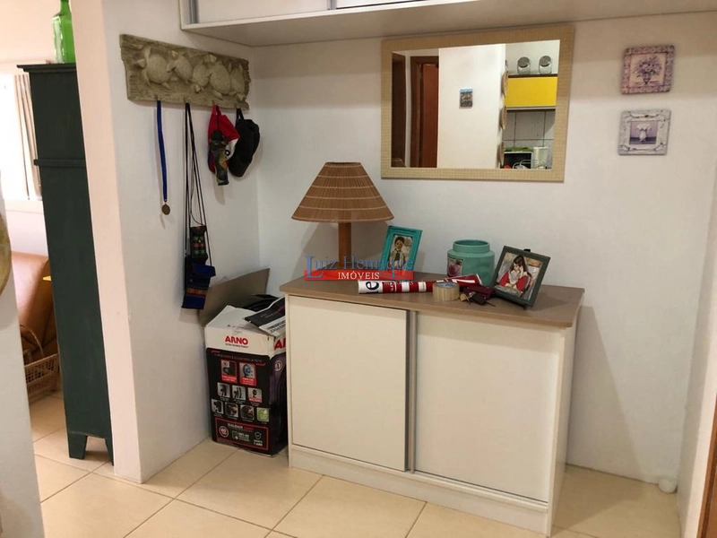 Segundo piso com box: 5ª foto da galeria de imagens do imóvel