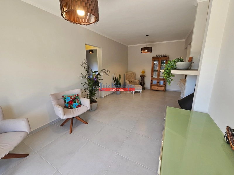 Térreo e frente Norte: 15ª foto da galeria de imagens do imóvel