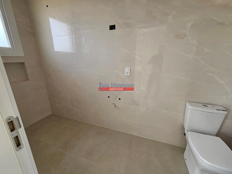 Belíssima residência no Costa Serena.: 31ª foto da galeria de imagens do imóvel