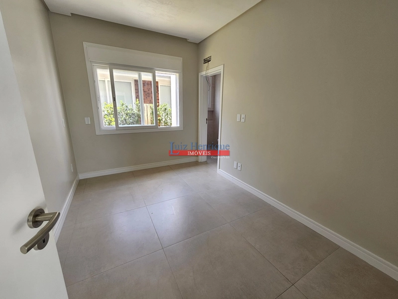 Belíssima residência no Costa Serena.: 22ª foto da galeria de imagens do imóvel