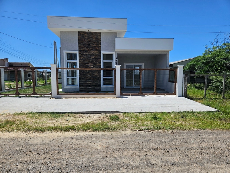 Linda casa geminada perto do mar.: 5ª foto da galeria de imagens do imóvel