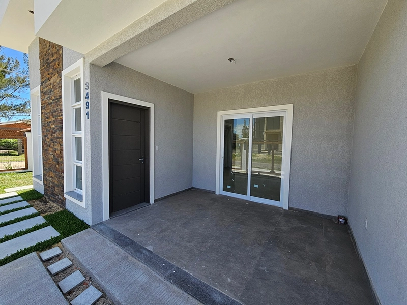 Linda casa geminada perto do mar.: 9ª foto da galeria de imagens do imóvel