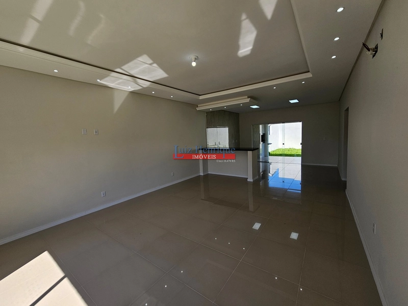 Casa novíssima no Village: 4ª foto da galeria de imagens do imóvel