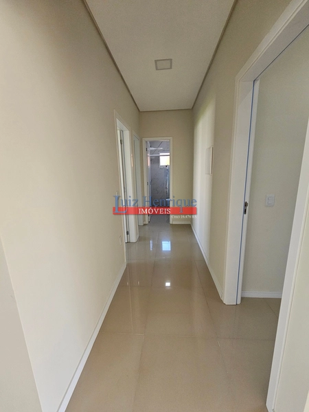 Casa novíssima no Village: 10ª foto da galeria de imagens do imóvel