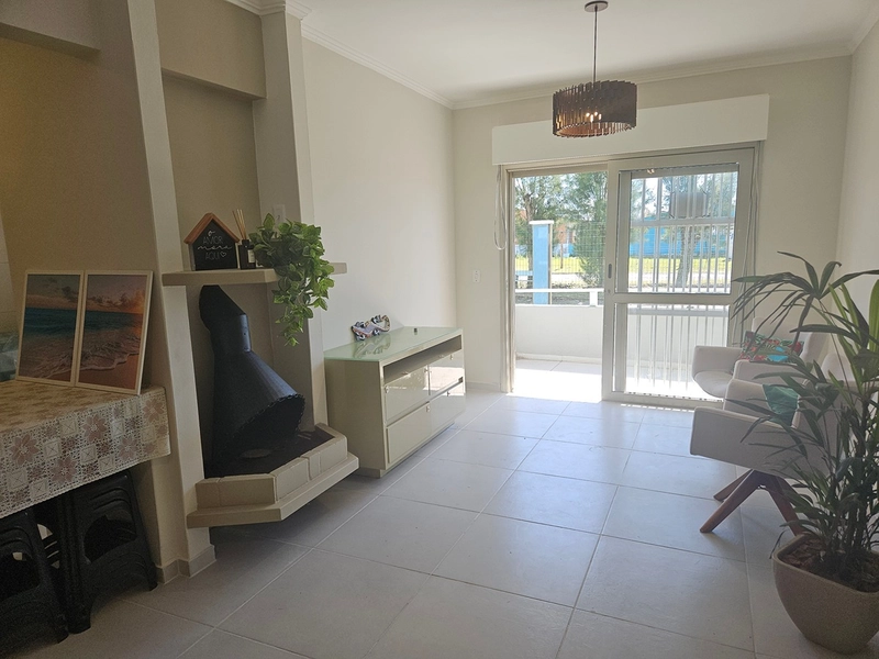 Térreo e frente Norte.: 11ª foto da galeria de imagens do imóvel