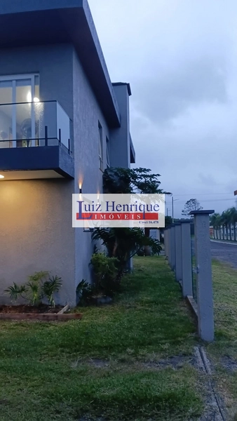 Linda casa moderna no Village: 4ª foto da galeria de imagens do imóvel