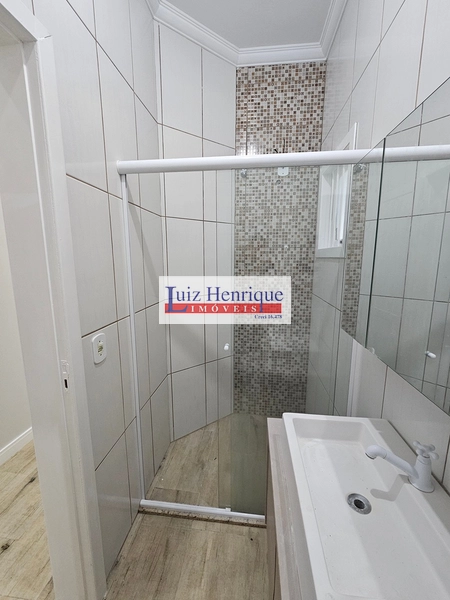 Casa semi nova no Curumim: 10ª foto da galeria de imagens do imóvel