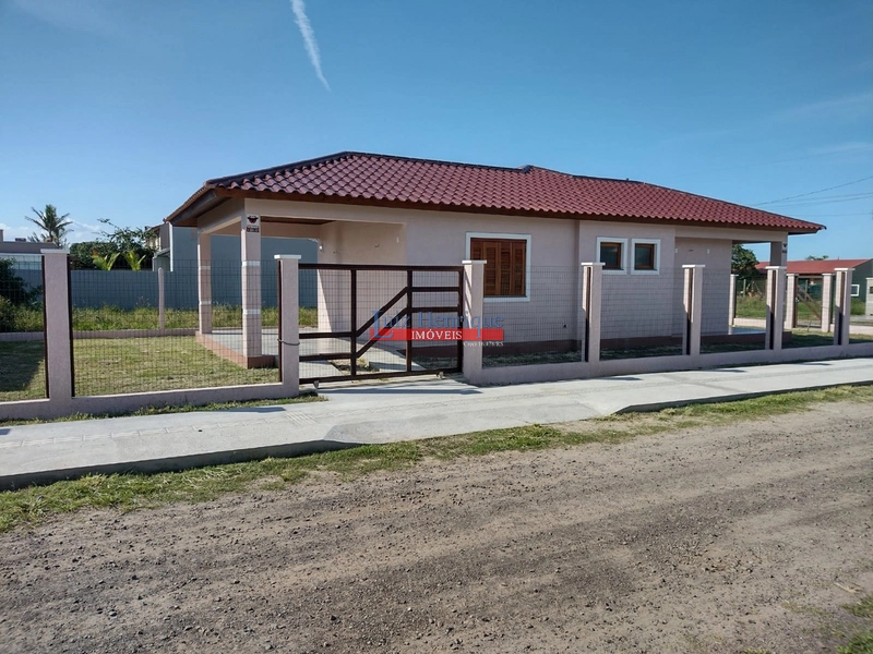 Pertinho do mar em Arroio Teixeira.: 1ª foto da galeria de imagens do imóvel