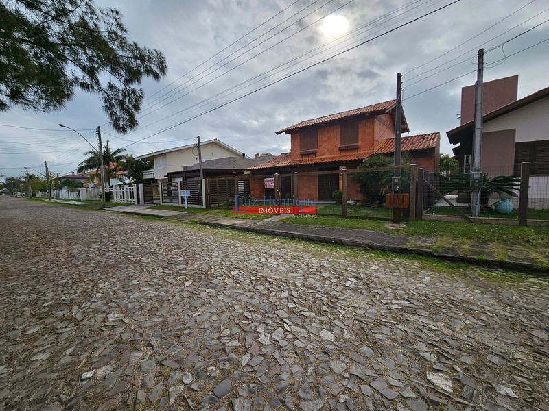 Quase na Beira Mar de Capão Novo.: 2ª foto da galeria de imagens do imóvel