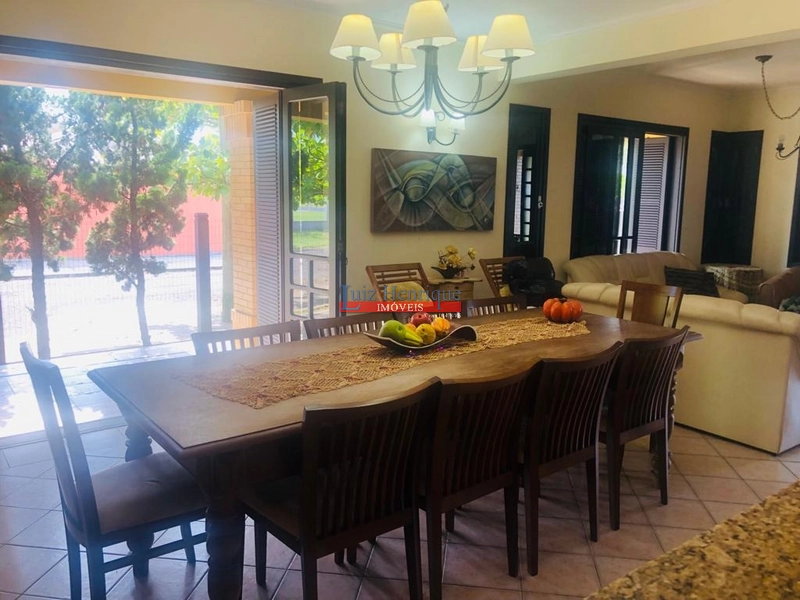 Lindíssima casa no Village: 7ª foto da galeria de imagens do imóvel