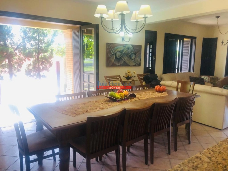 Lindíssima casa no Village: 9ª foto da galeria de imagens do imóvel