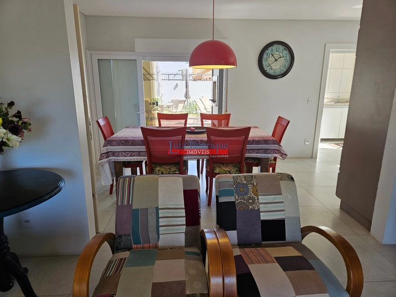 Linda casa na Beira Mar: 14ª foto da galeria de imagens do imóvel