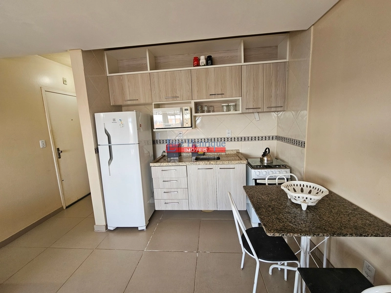 Com piscina e perto do mar.: 12ª foto da galeria de imagens do imóvel