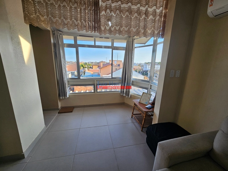 Com piscina e perto do mar.: 6ª foto da galeria de imagens do imóvel