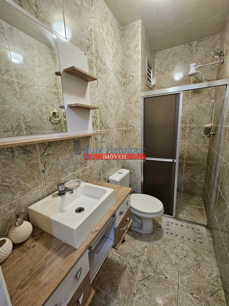 Com piscina e perto do mar.: 15ª foto da galeria de imagens do imóvel