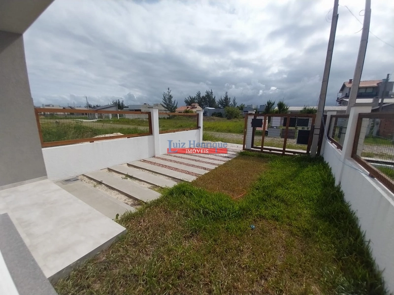 Linda casa novíssima.: 2ª foto da galeria de imagens do imóvel