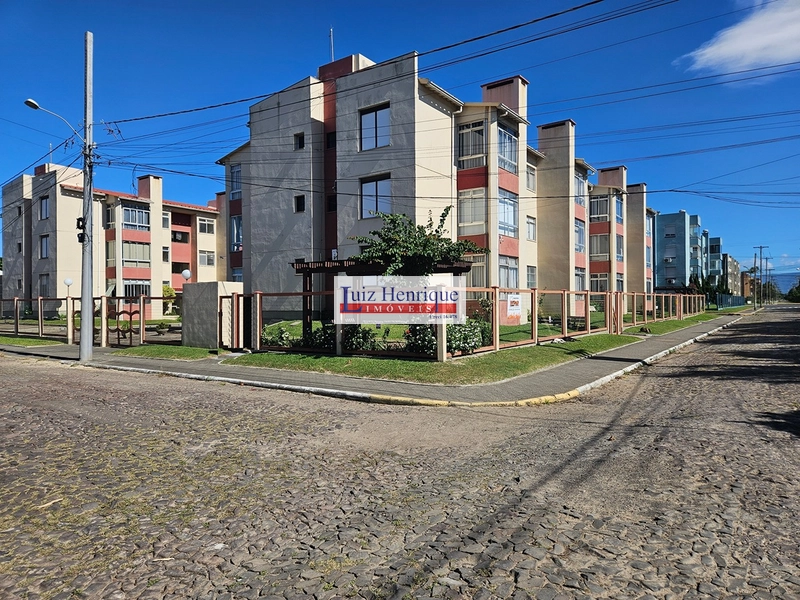 Frente Norte e perto do mar.: 2ª foto da galeria de imagens do imóvel