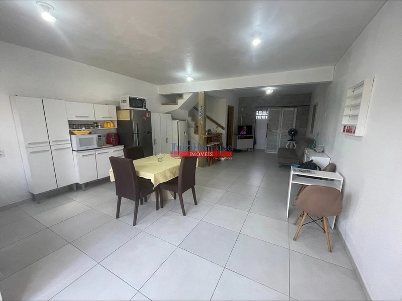 Loft em Capão Novo: 6ª foto da galeria de imagens do imóvel