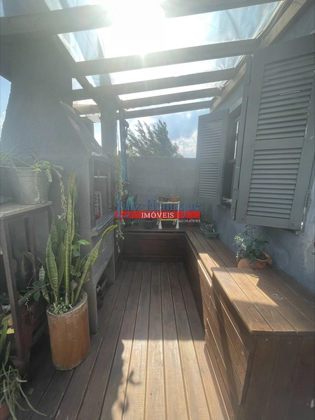 Loft em Capão Novo: 5ª foto da galeria de imagens do imóvel