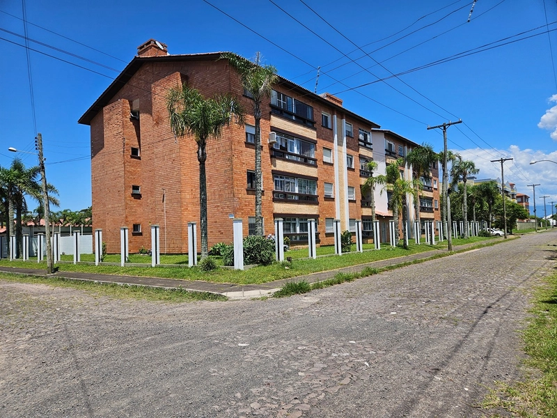 Térreo frente Norte: 1ª foto da galeria de imagens do imóvel