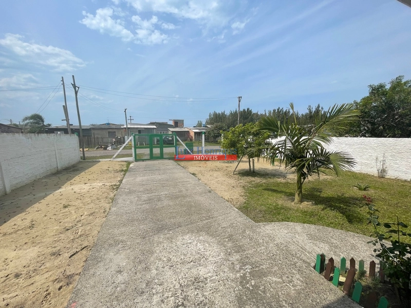 Bem perinho do mar.: 5ª foto da galeria de imagens do imóvel