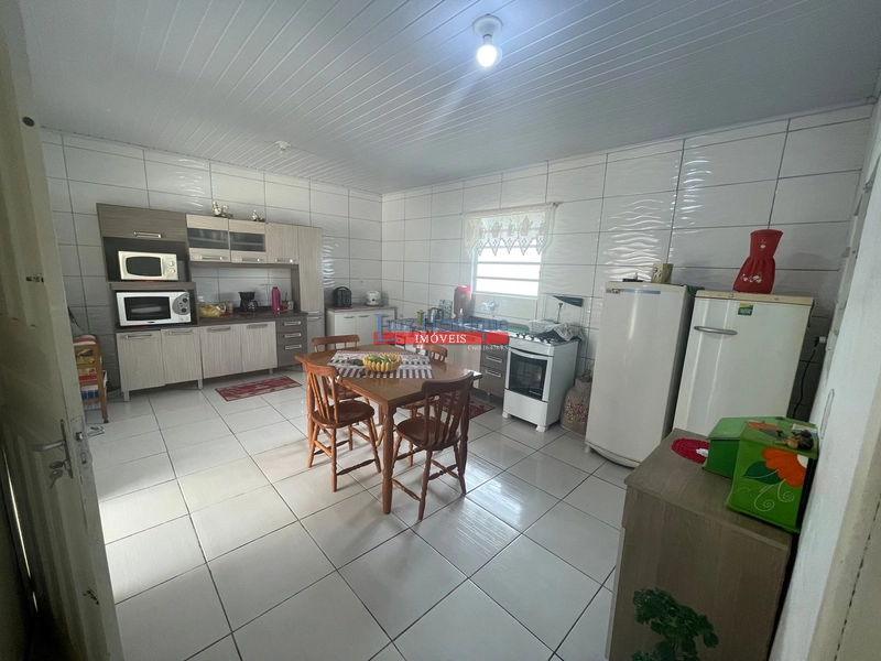 Bem perinho do mar.: 9ª foto da galeria de imagens do imóvel