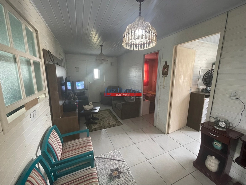 Bem perinho do mar.: 6ª foto da galeria de imagens do imóvel