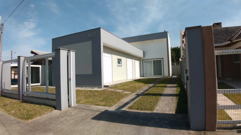 Umas das melhores casa do Capão Novo Village.: 2ª foto da galeria de imagens do imóvel