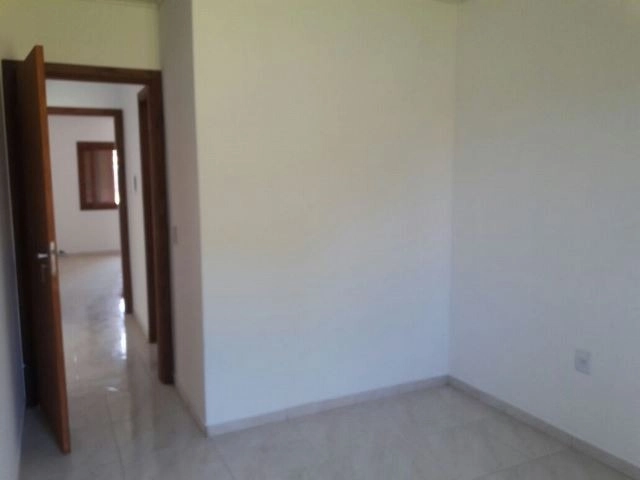 Casa geminada em região de moradores.: 10ª foto da galeria de imagens do imóvel