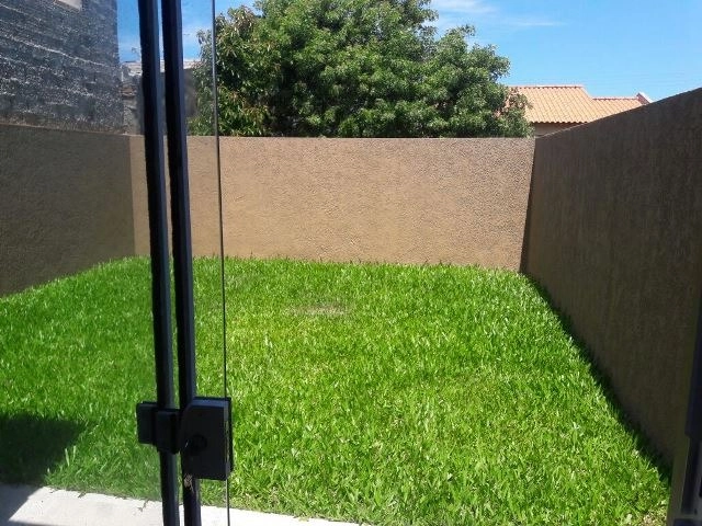 Casa geminada em região de moradores.: 15ª foto da galeria de imagens do imóvel