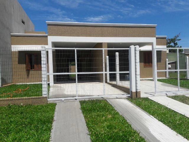 Casa geminada em região de moradores.: 2ª foto da galeria de imagens do imóvel