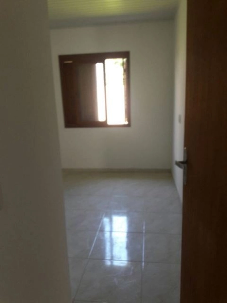 Casa geminada em região de moradores.: 12ª foto da galeria de imagens do imóvel