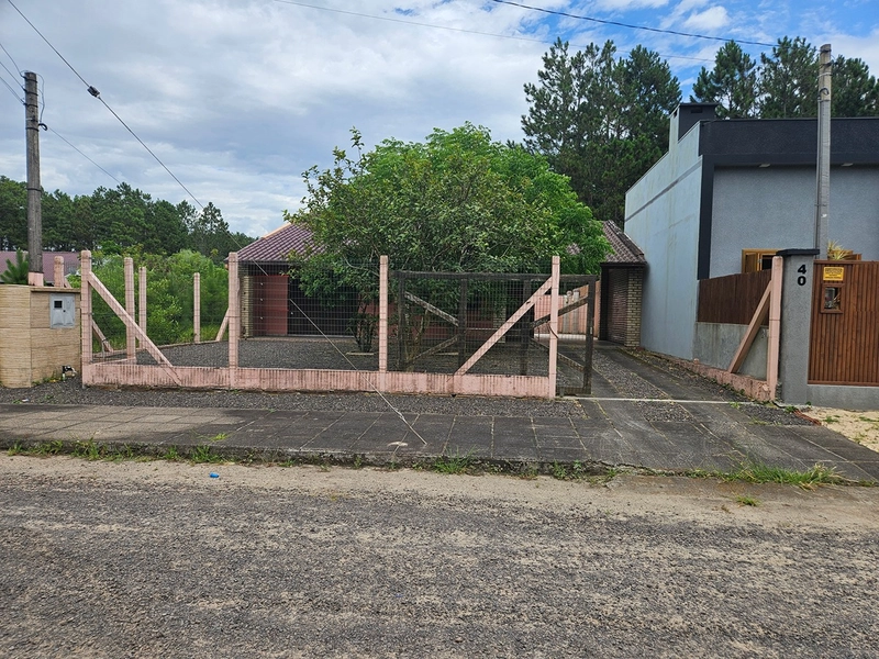 Linda moradia num lugar paradisíaco.: 2ª foto da galeria de imagens do imóvel