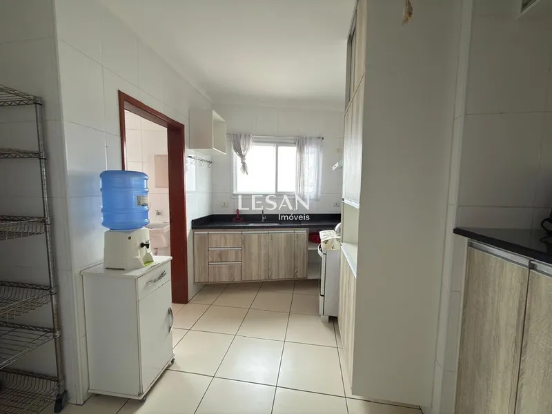 Venda apartamento Guilhermina: 3ª foto da galeria de imagens do imóvel