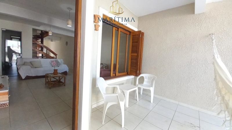Duplex com 02 suítes, em Tramandaí!: 3ª foto da galeria de imagens do imóvel