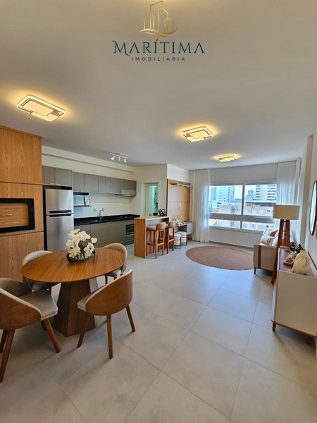 Apartamento mobiliado e decorado, a poucos metros do Mar!: 2ª foto da galeria de imagens do imóvel