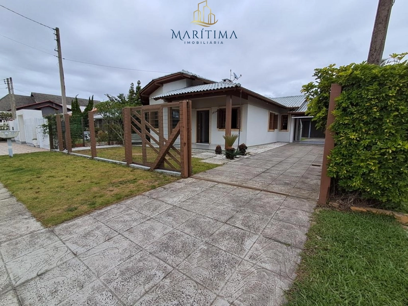 Casa com 03 dormitórios em Imbé!!!: 1ª foto da galeria de imagens do imóvel