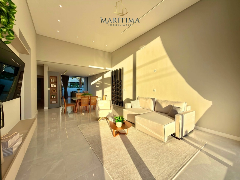 Casa com 04 suítes e piscina, em Xangri-lá!!: 2ª foto da galeria de imagens do imóvel