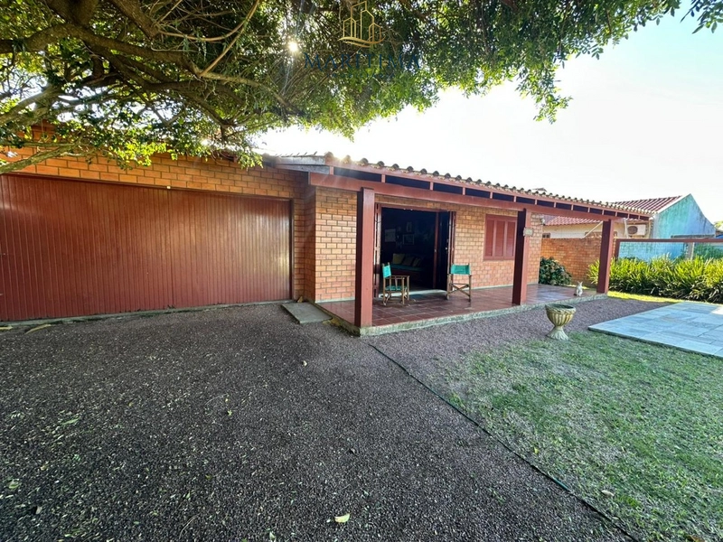 Casa com piscina e lareira junto a plataforma de pesca: 2ª foto da galeria de imagens do imóvel
