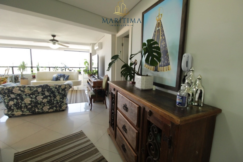Amplo apartamento com vista para o mar!: 1ª foto da galeria de imagens do imóvel