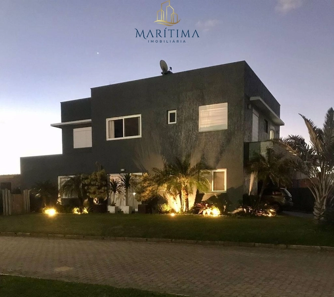 Linda casa de alto padrão em condomínio fechado!!!: 3ª foto da galeria de imagens do imóvel