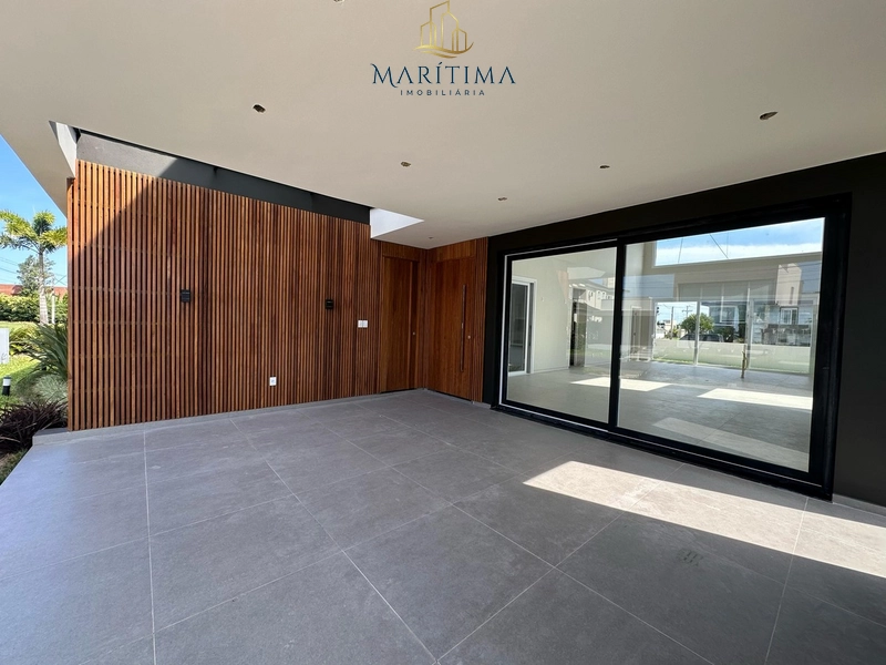 Casa Térrea 4 suites no condominio mais completo de Tramandaí: 2ª foto da galeria de imagens do imóvel